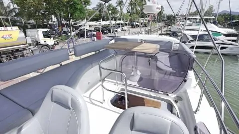 Яхта ALADIN 49FT