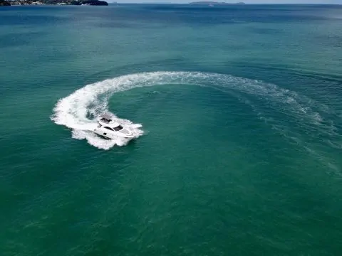 Яхта ALADIN 49FT