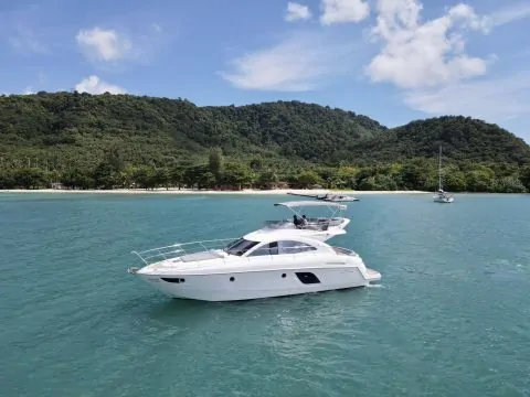 Яхта ALADIN 49FT