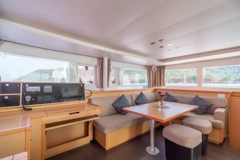 Катамаран OCEANLAND 45FT