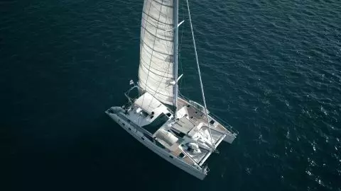 Катамаран PRIVELEGE 51