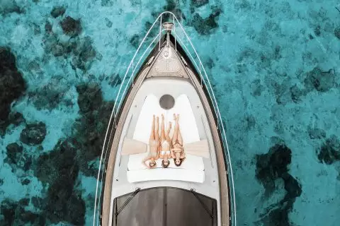 Яхта HYPE LUXURY YACHT