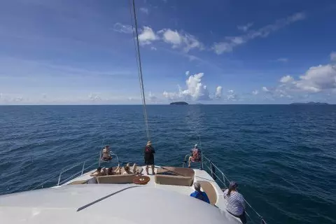 Катамаран BLUE LAGOON 70 FT