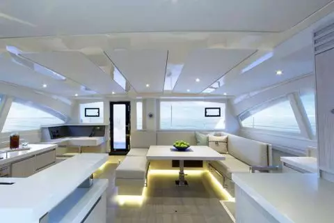 Катамаран LEOPARD 51FT