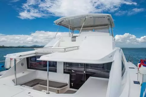 Катамаран LEOPARD 51FT